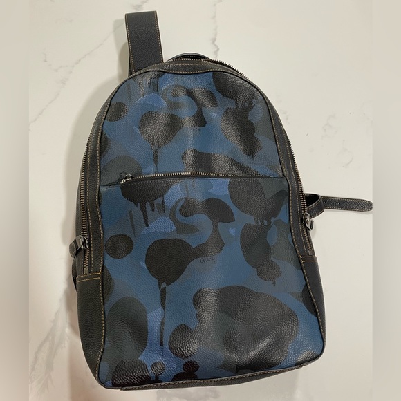 Coach Men’s Blue Camo backpack - Picture 1 of 6
